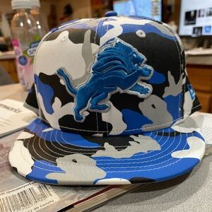🦁New/Unworn New Era Detroit Lions Honolulu Blue, Black & White Camo Fitted Hat